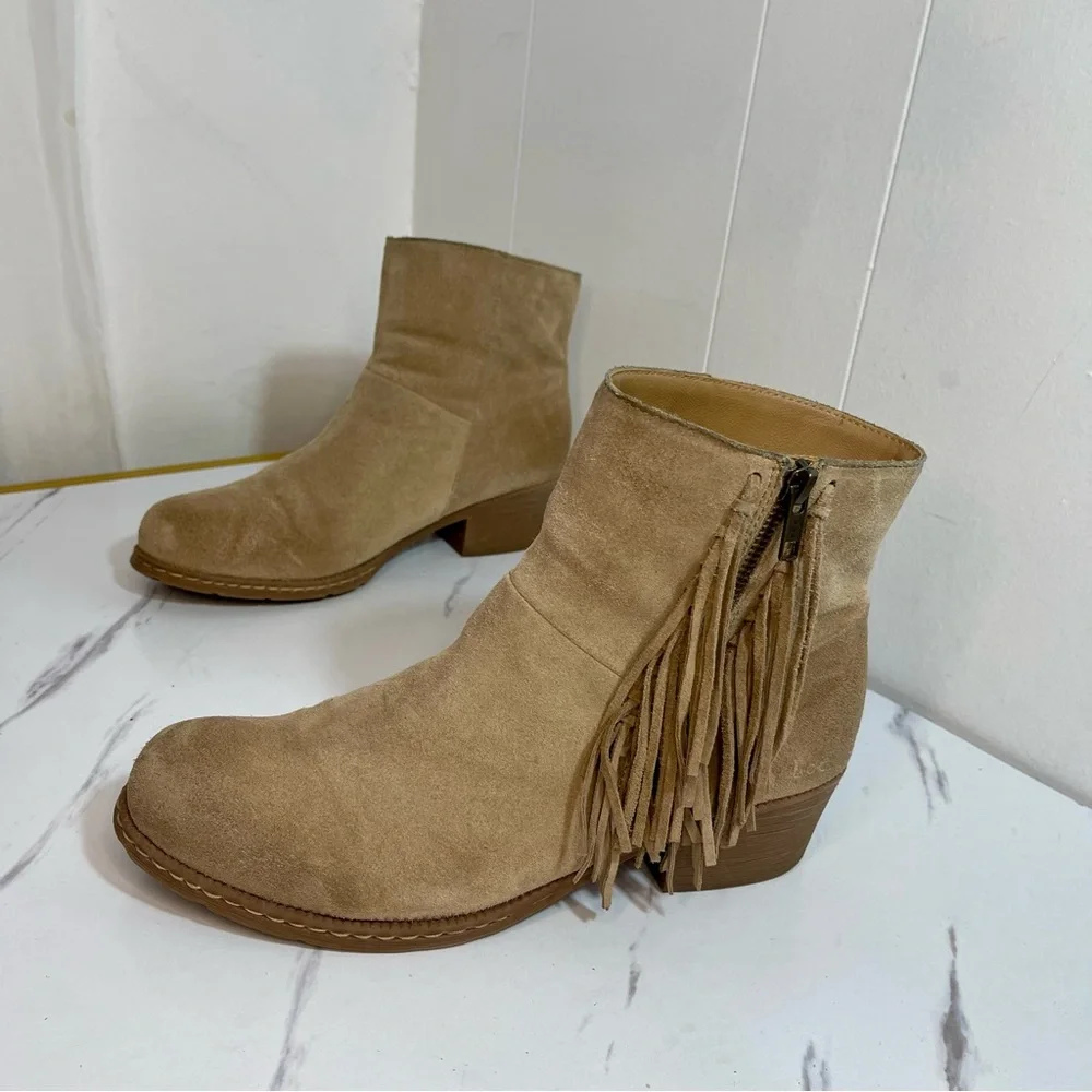 boc Tan Suede Ankle Booties with Fringe Size 10